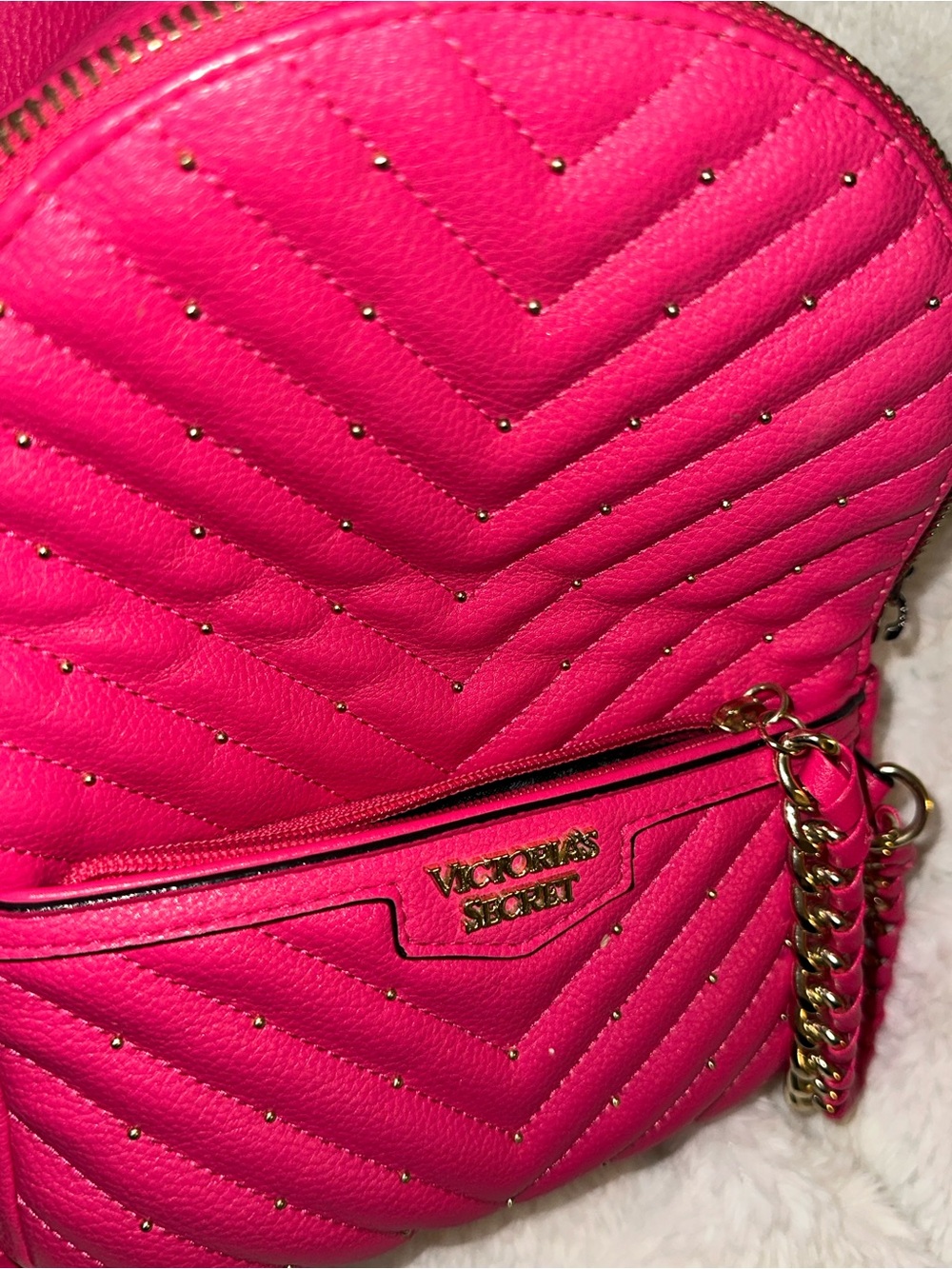 Women’s Victoria's Secret Gem Hot Pink Quilted Mini Essential Stylish Backpack - Picture 9 of 9